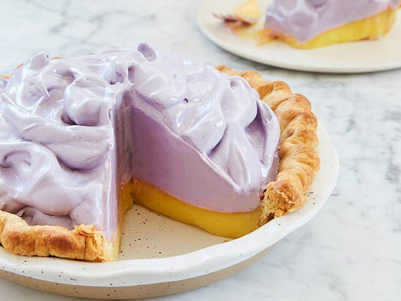 lemon-pie-with-blueberry-meringue_recipe_921