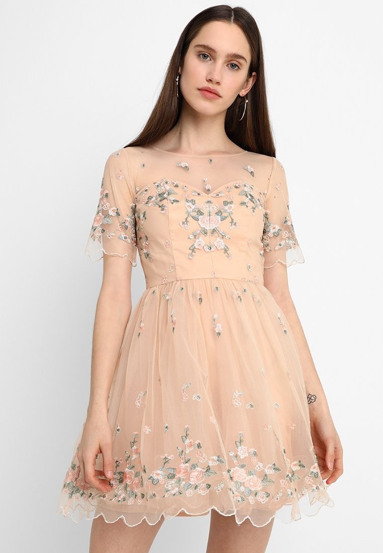 platya-na-vypusknoj-2018-9-klass-46