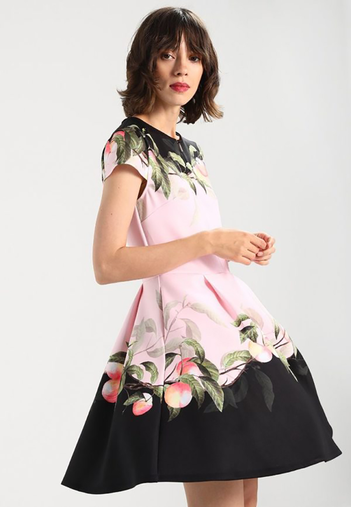 platya-na-vypusknoj-2018-9-klass-7-1-600x866