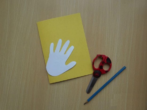 1542371229_otkrytka-na-23-fevralya-pape-dedushke-svoimi-rukami-detsad-3