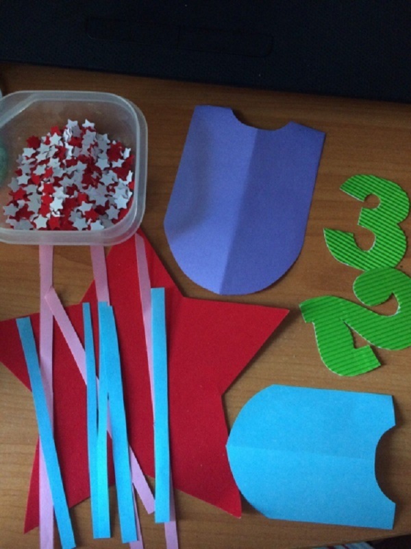 1542371269_otkrytka-na-23-fevralya-pape-dedushke-svoimi-rukami-dochka-3