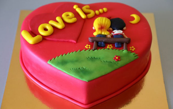 originalnyiy-podarok-lyubimoy-na-14-fevralya