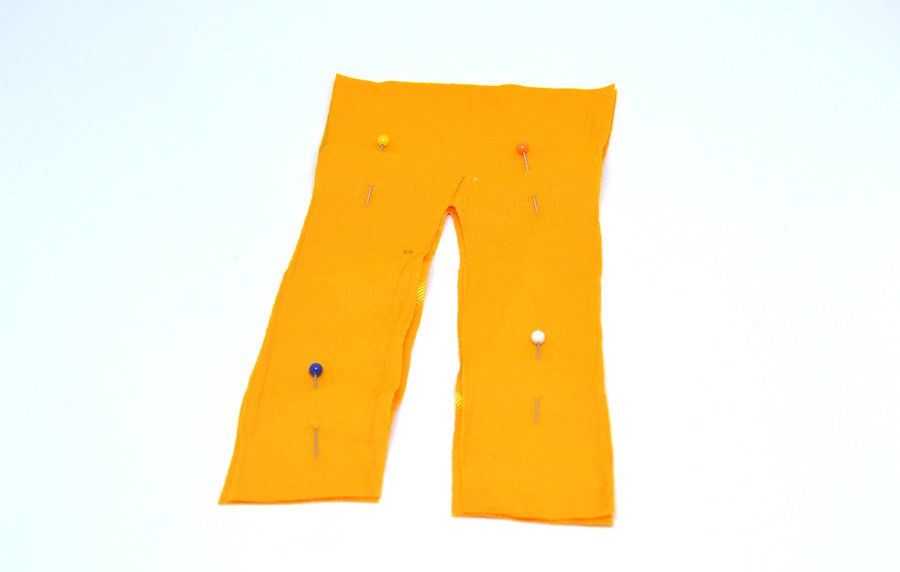 v4-900px-make-clothes-for-your-doll-step-16