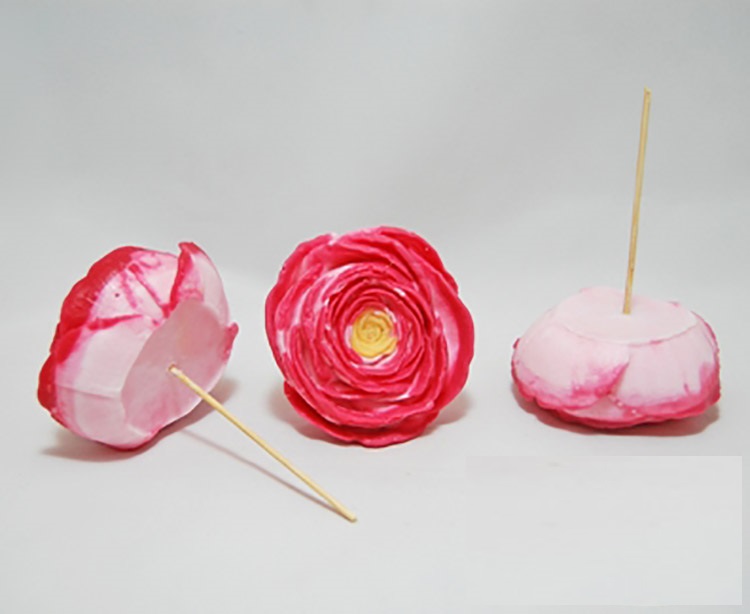 4-cvety-so-shpagkami