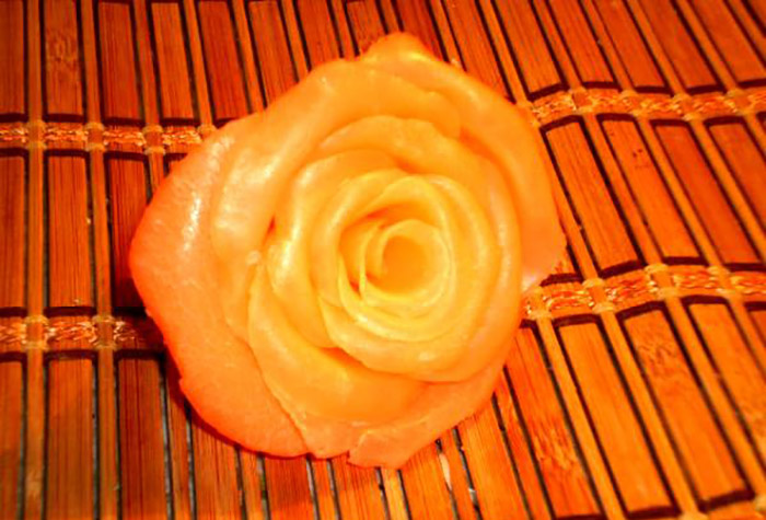 444-mylnaya-roza-v-podarok