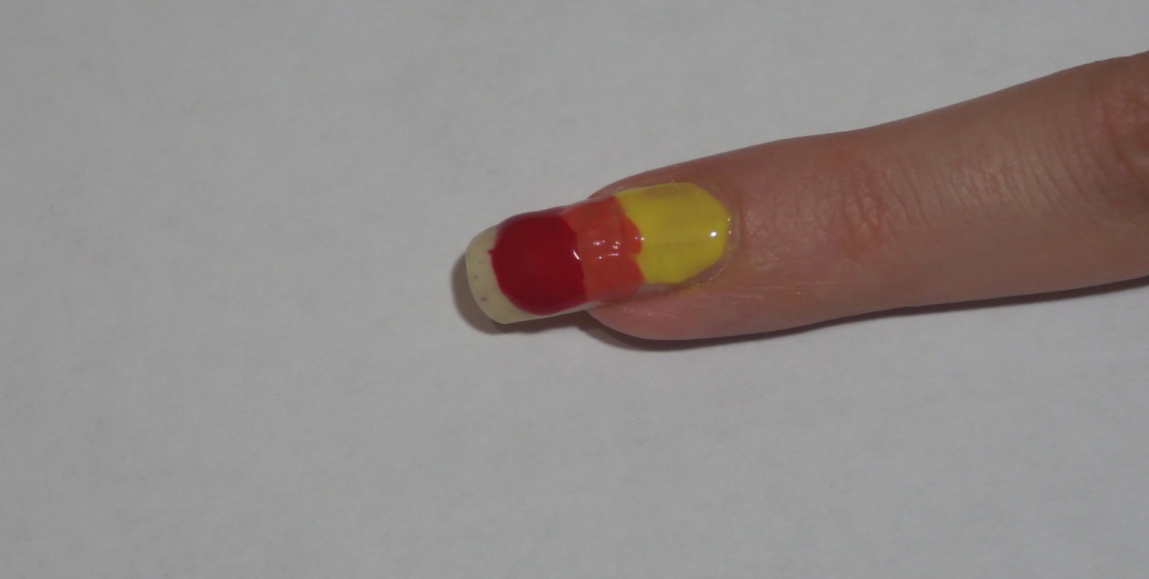 poshagovoe-foto-manikyura-3