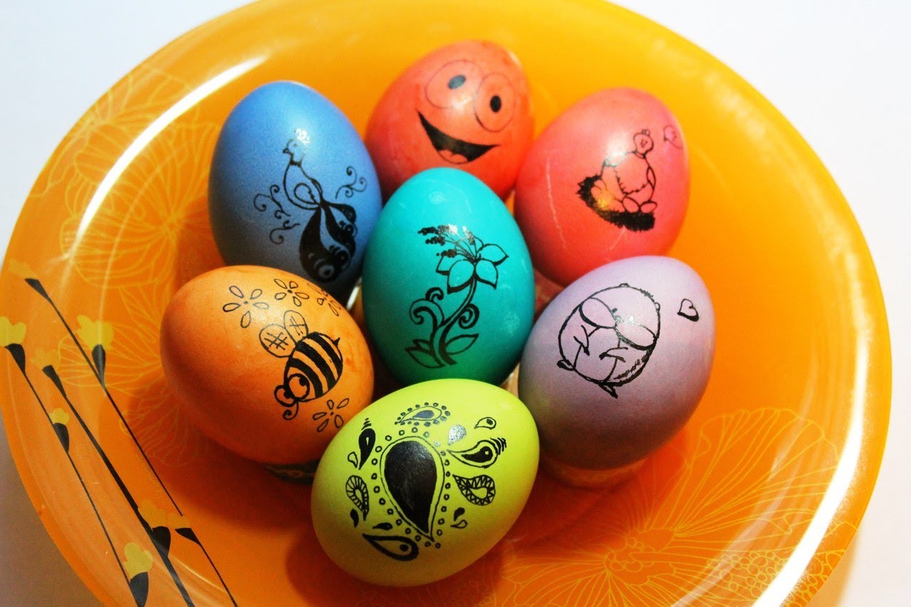 В какой день красят яйца на пасху. Яйцо Пасха. Zqwf YF GFC. Крашеные яйца на Пасху. Красим яйца на Пасху.