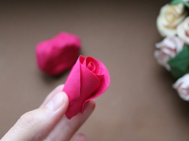 sobrannye-lepestki-iz-gliny