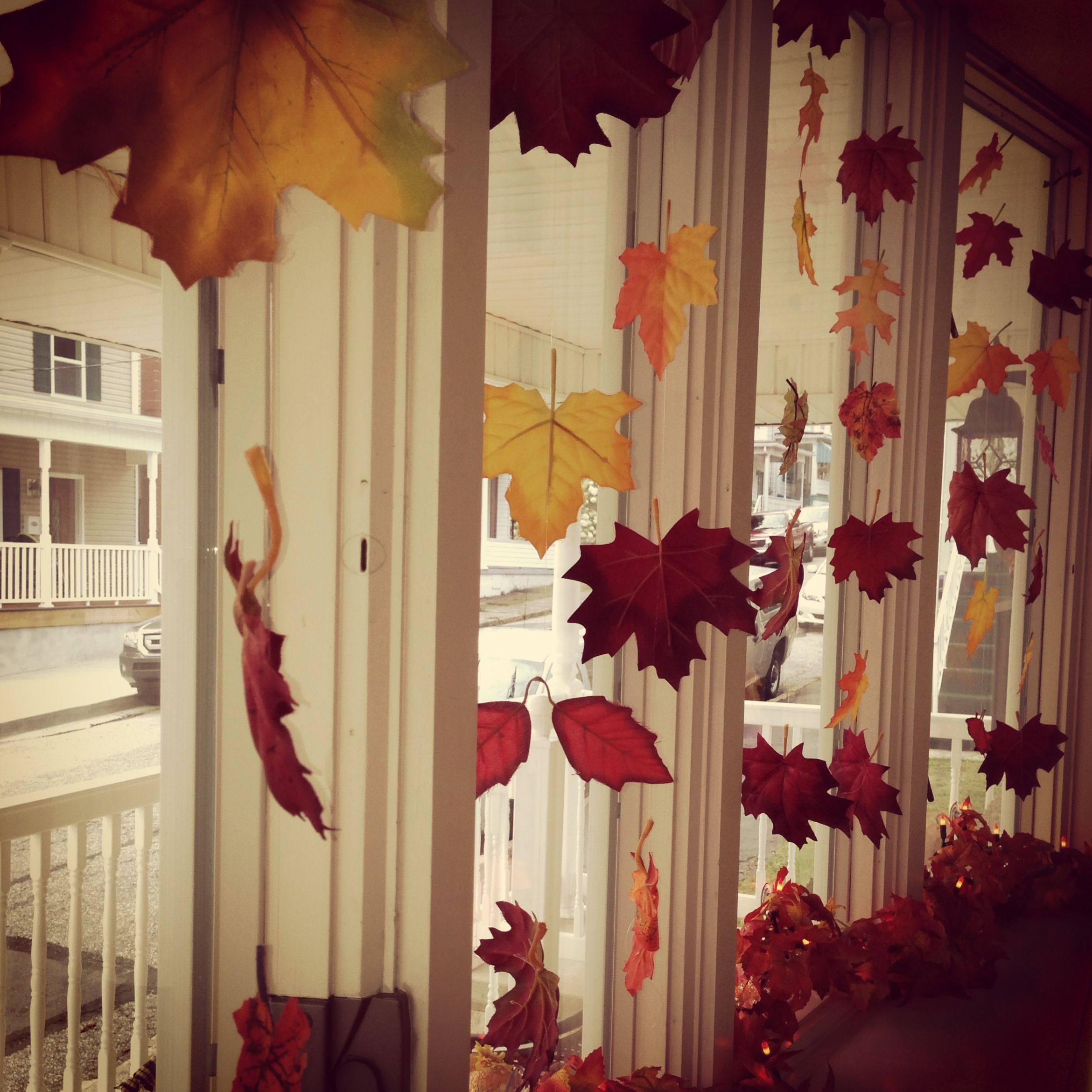 Осеннее украшение комнаты