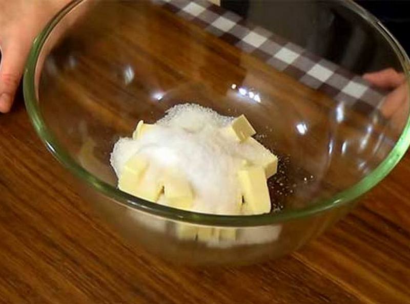 puhovyiy-kulich-na-pashu-03