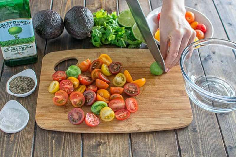 tomato-avocado-salad-2