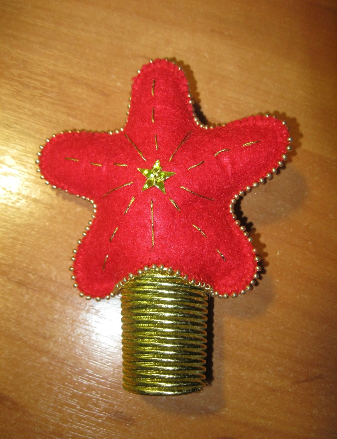 zvezda-na-elku-svoimi-ruk-1