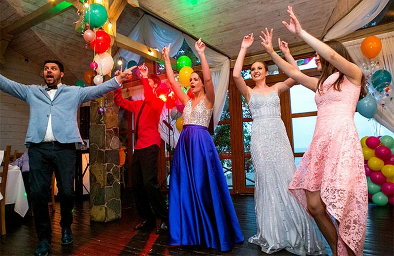 pesnya-na-vypusknoy-11-klass-2