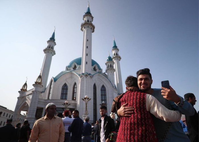 Muslim feast of Eid al-Fitr celebrated in Kazan, Russia