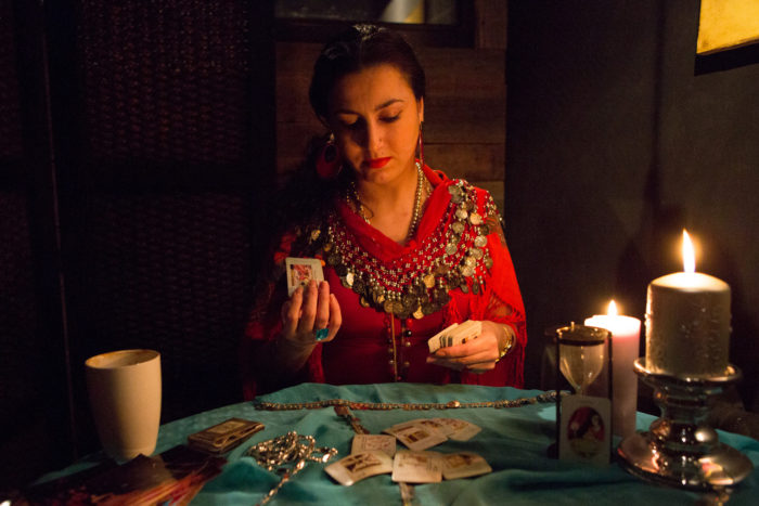 sonnik-tsyganka-gadaet