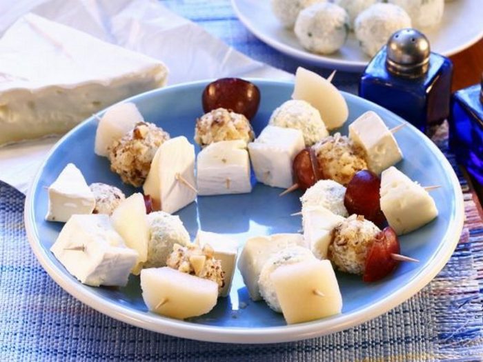 s-syrom-i-vinogradom